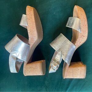 AEROSOLES Silver Sandals with Tan Cork Heel